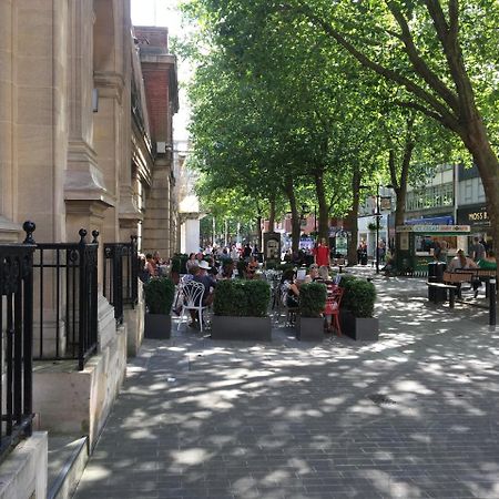 Fantastic Hampton Centre Stay Peterborough Exteriör bild